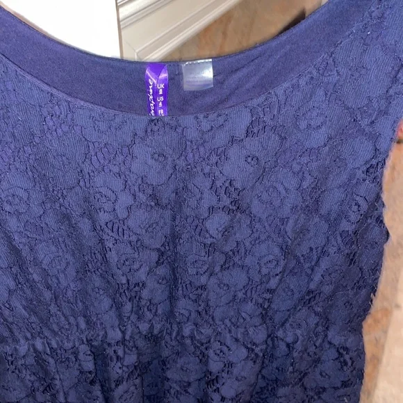 Seraphine maternity dress size 4 NWOT - Picture 2 of 5